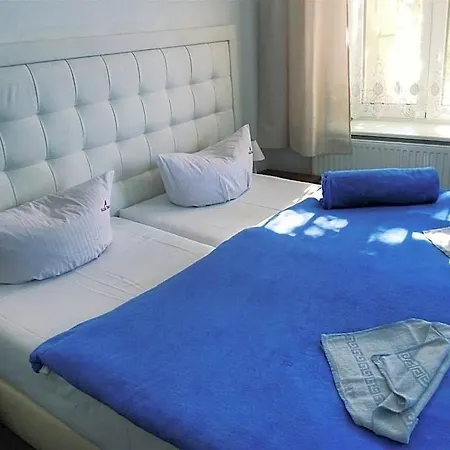 Amadea 3*